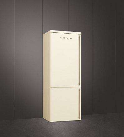 SMEG FA8005LPO5 Отдельностоящий холодильник, 70 см, петли слева, кремовый, фурнитура латунная